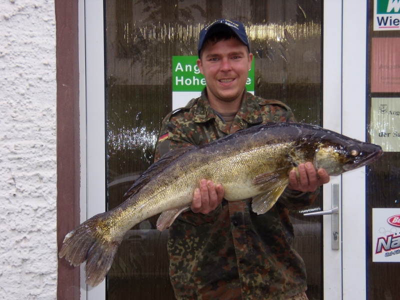 Nils Wunder -  Zander 
 88cm - 5.800 g 
 Hohenwarte, 
 Köderfisch 
 01.06.13 